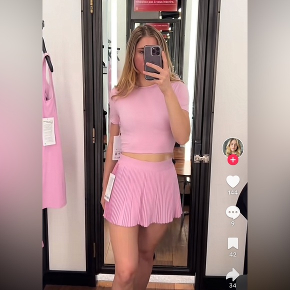 Varsity HR Pleated Tennis Skirt / VITP - Picture 5 of 6